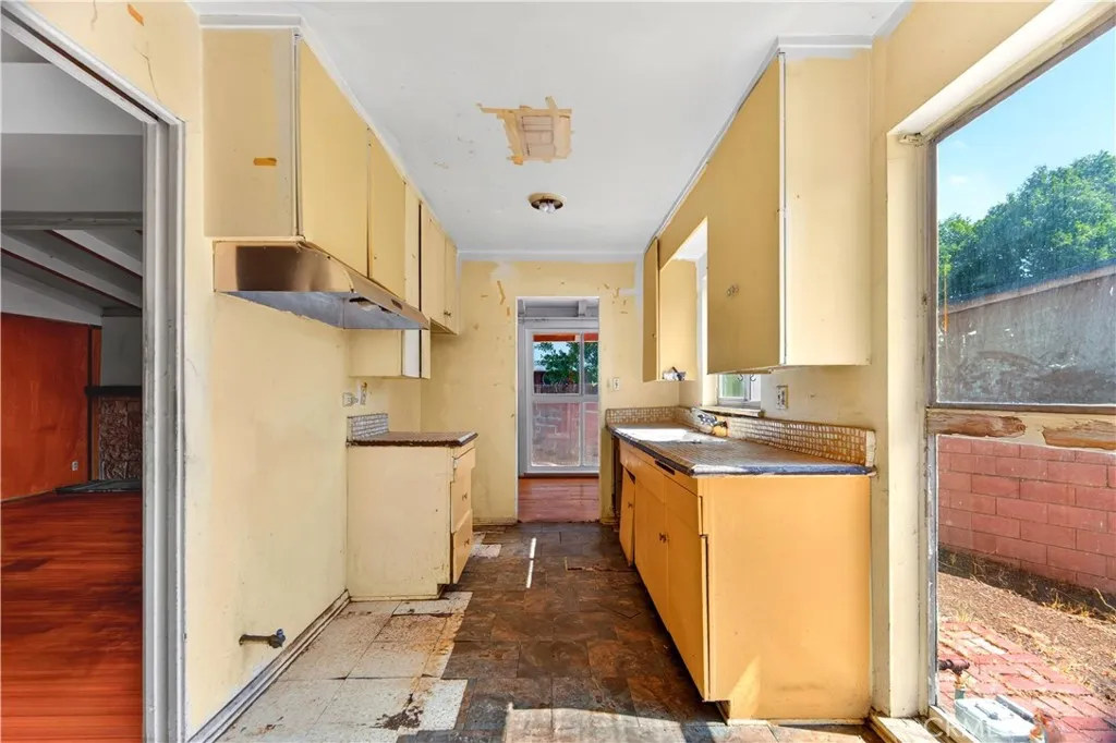 Additional image 25 of 20253 Hamlin Street, Winnetka, CA 91306