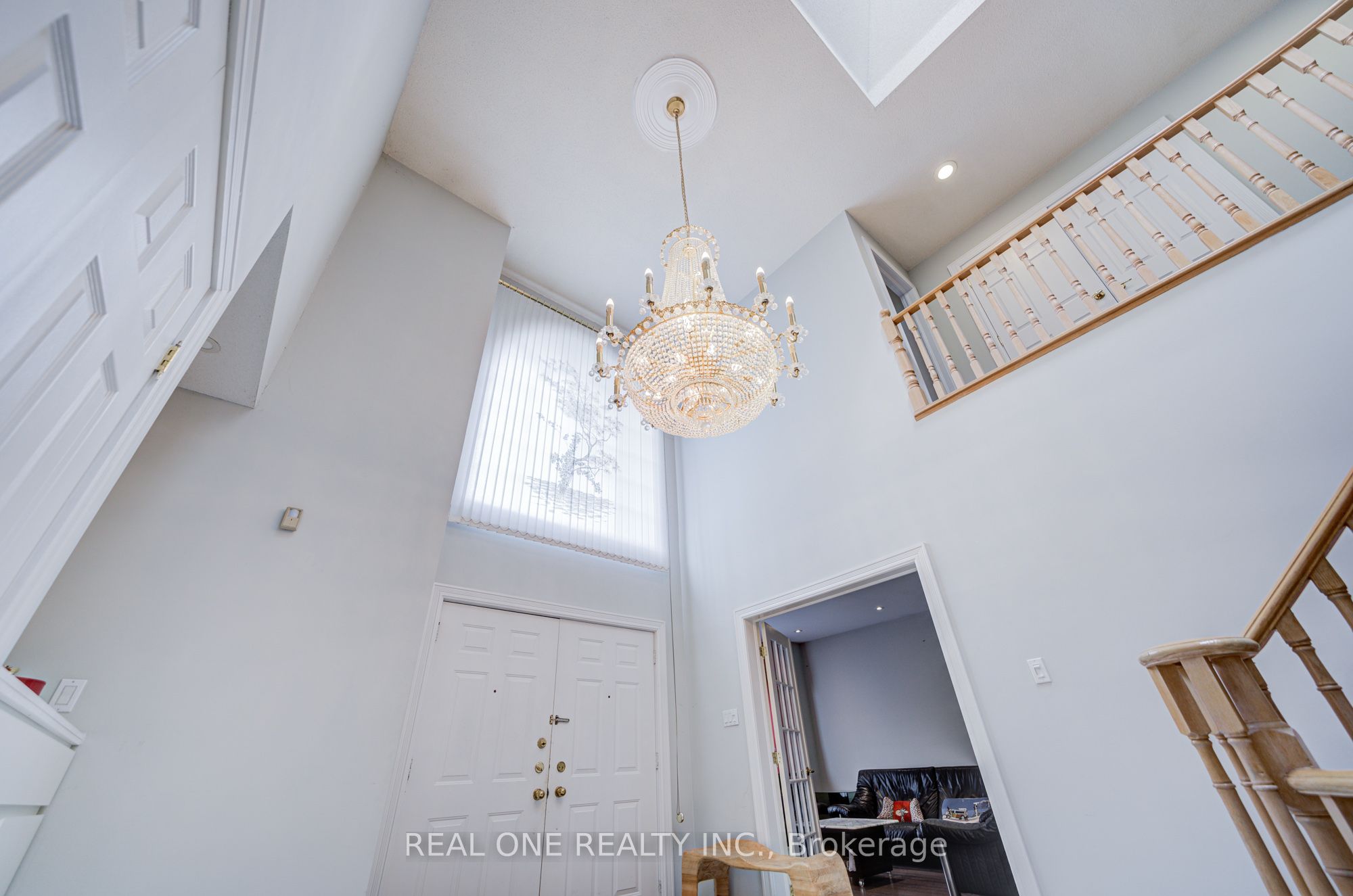 Additional image 3 of 261 Mckee Avenue, Toronto, ON, M2N 4E2