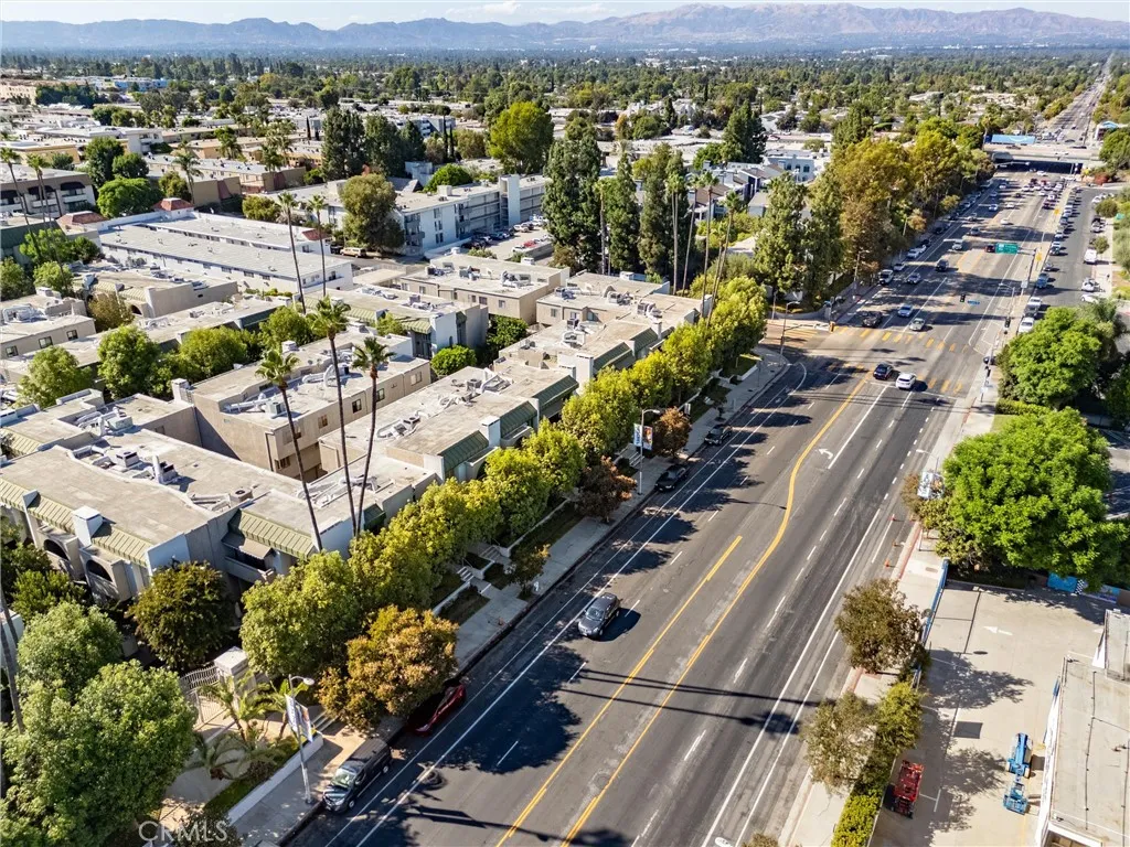 5335 White Oak Avenue Unit A, Encino, CA 91316