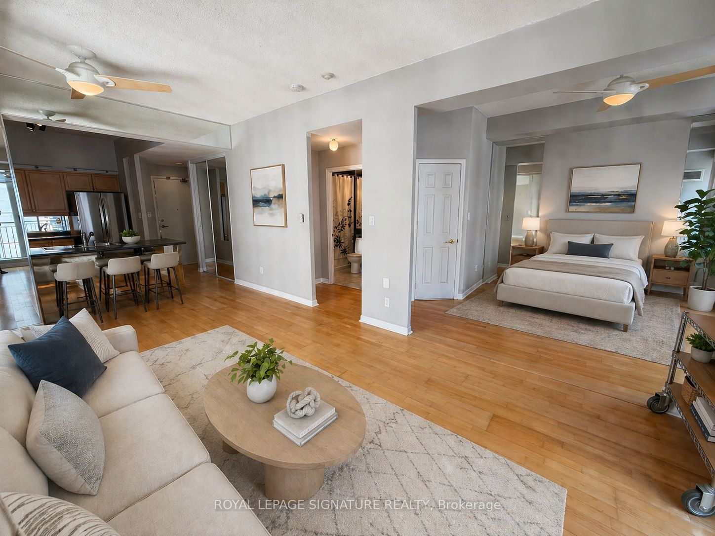 P3-188 Redpath Avenue, Toronto, ON, M4P 3J2