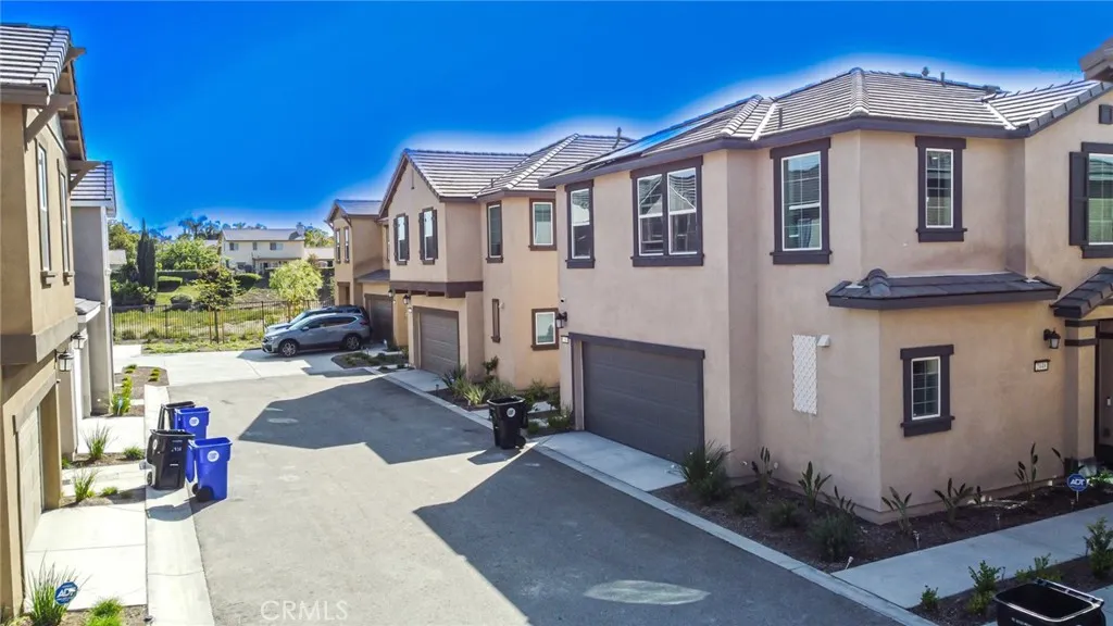 Additional image 17 of 2448 Powell, Rialto, CA 92377