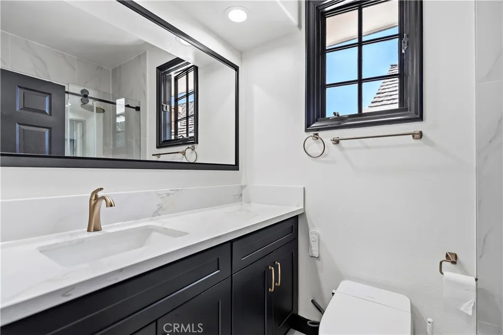 Additional image 34 of 19 Belmont, Newport Beach, CA 92660
