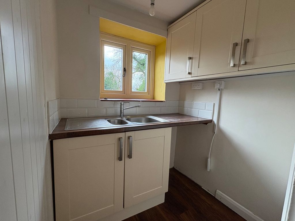 Additional image 6 of 3 bed semi-detached house for saleSiddington, Cirencester, Gloucestershire GL7