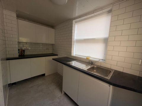 Elm Road, Seaforth L21