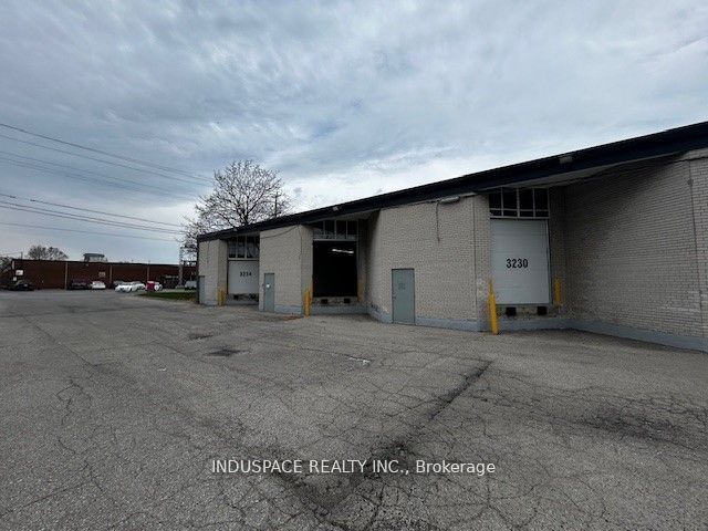 Additional image 2 of 3232 Wharton Way, Mississauga, ON, L4X 2C1