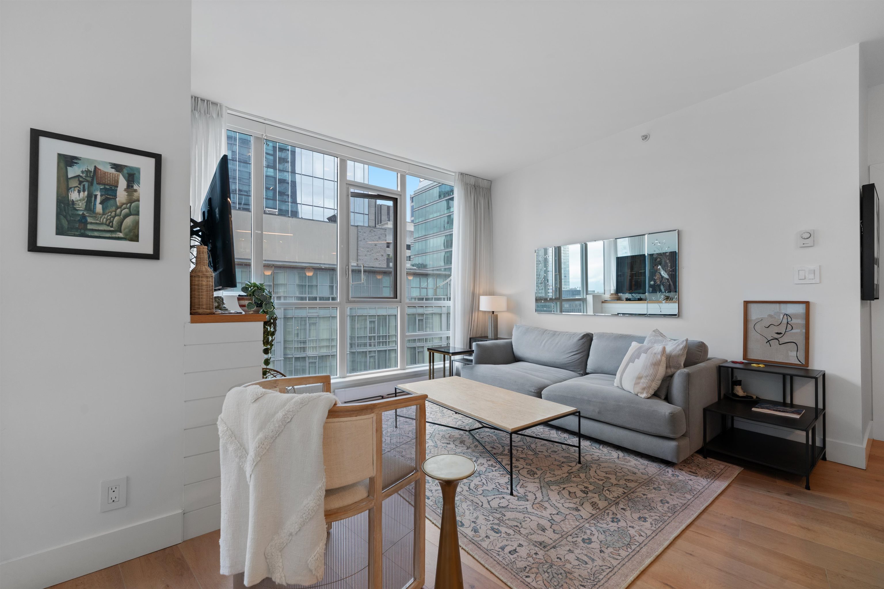 Additional image 6 of 1903-1189 Melville Street, Vancouver, BC, V6E 4T8