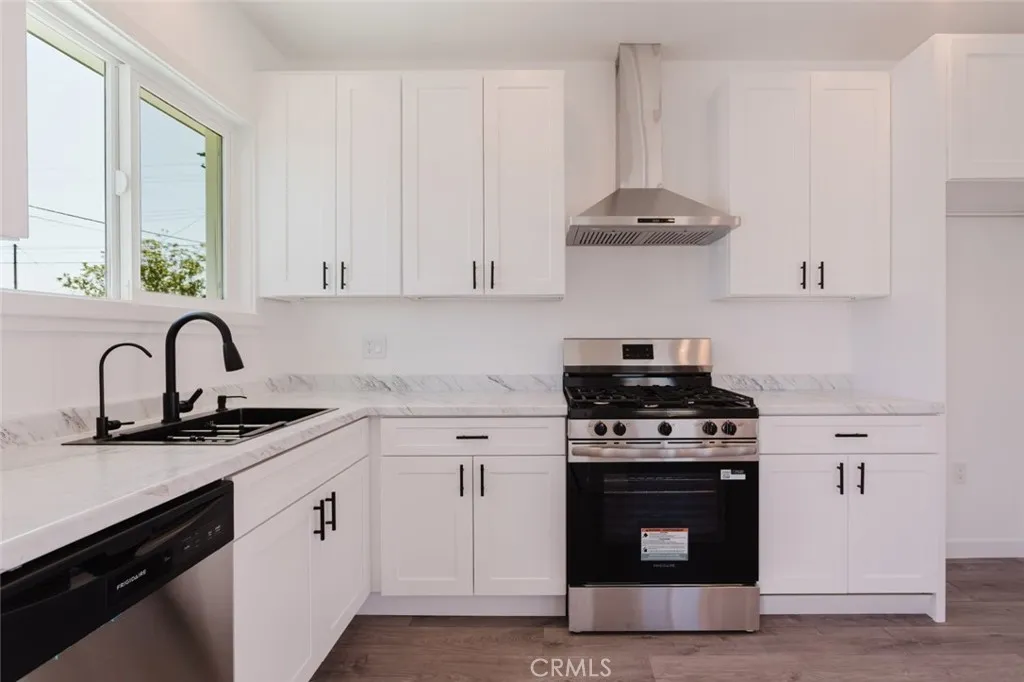 Additional image 52 of 10408 El Dorado Avenue, Pacoima, CA 91331