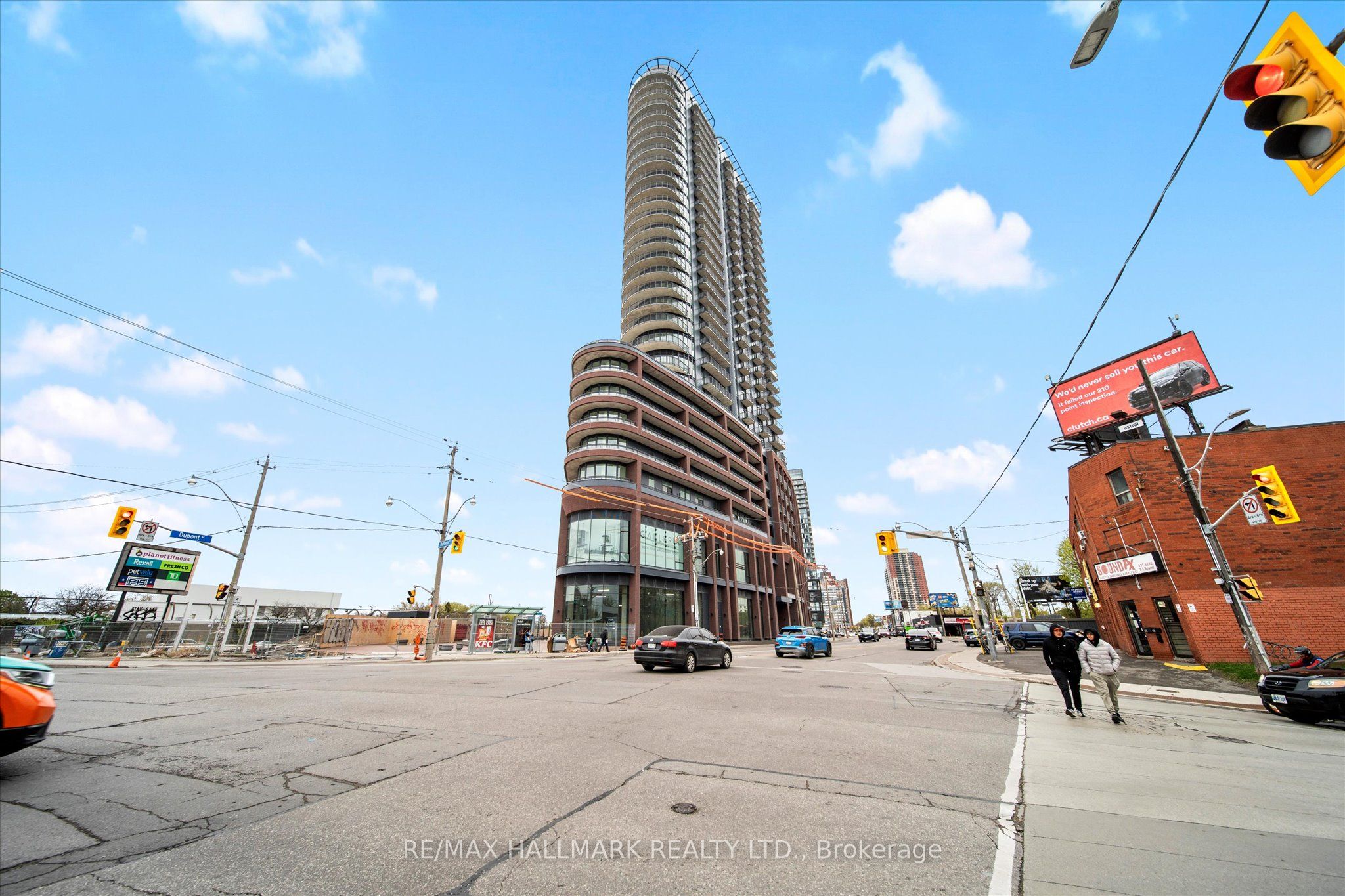 1903-1185 Dupont Street, Toronto, ON, M6H 0G5