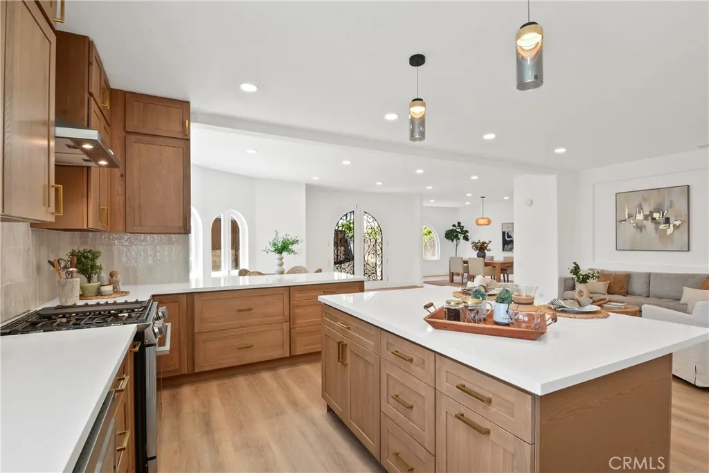 Additional image 54 of 276 Cambria Dr, Carson, CA 90745