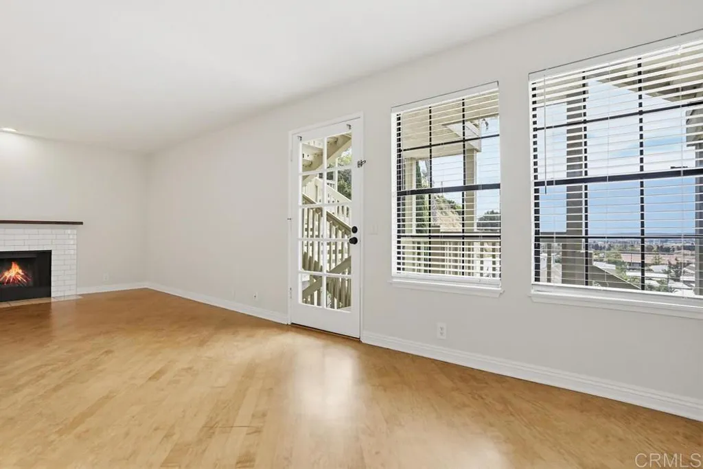 Additional image 19 of 3961 Hortensia St Unit H7, San Diego, CA 92110