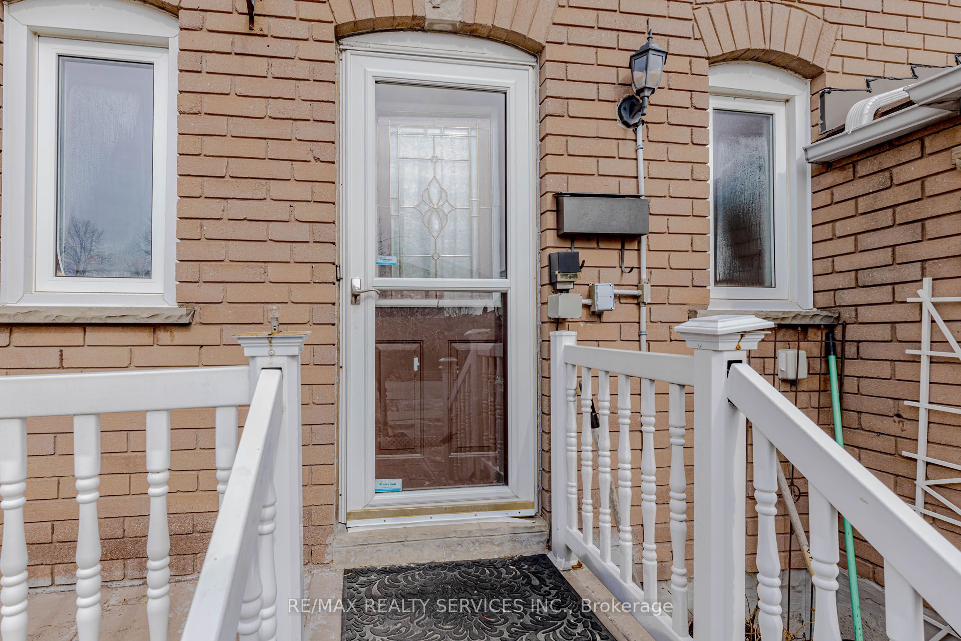 130 Cutters Crescent, Brampton, ON, L6Y 4J8 photo 4