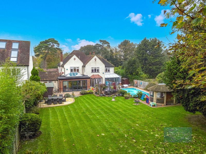 Additional image 28 of 6 bed detached house for saleHigh Road, Chigwell IG7