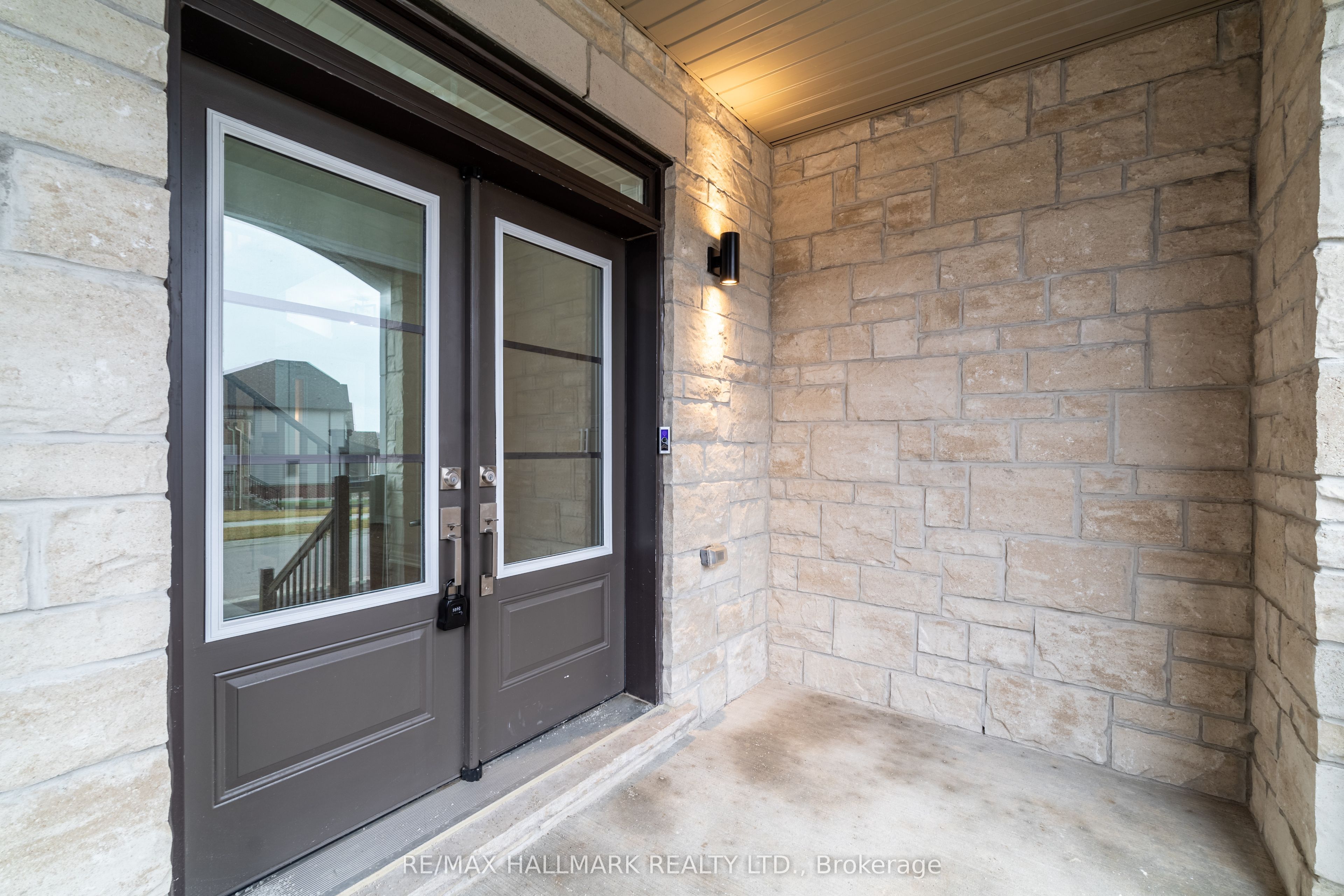Additional image 4 of 19 Stennett Drive, Georgina, ON, L4P 0J4
