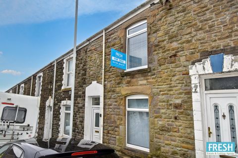 Iorwerth Street, Manselton, Swansea SA5