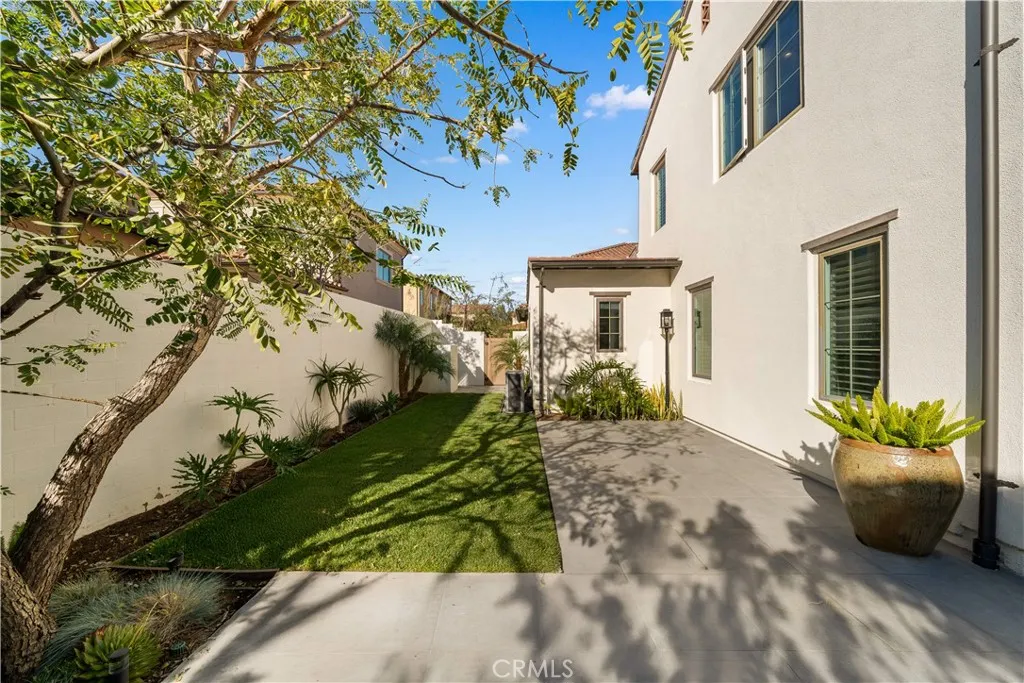 126 Bellini, Irvine, CA 92602 photo 2