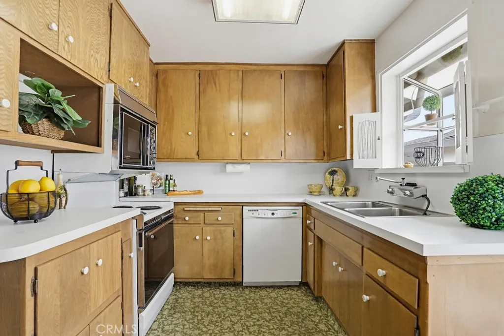 Additional image 15 of 1318 Watson Ave, Costa Mesa, CA 92626