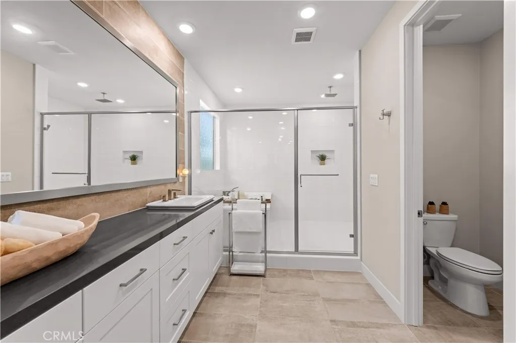 Additional image 118 of 131 Spiral, Irvine, CA 92618
