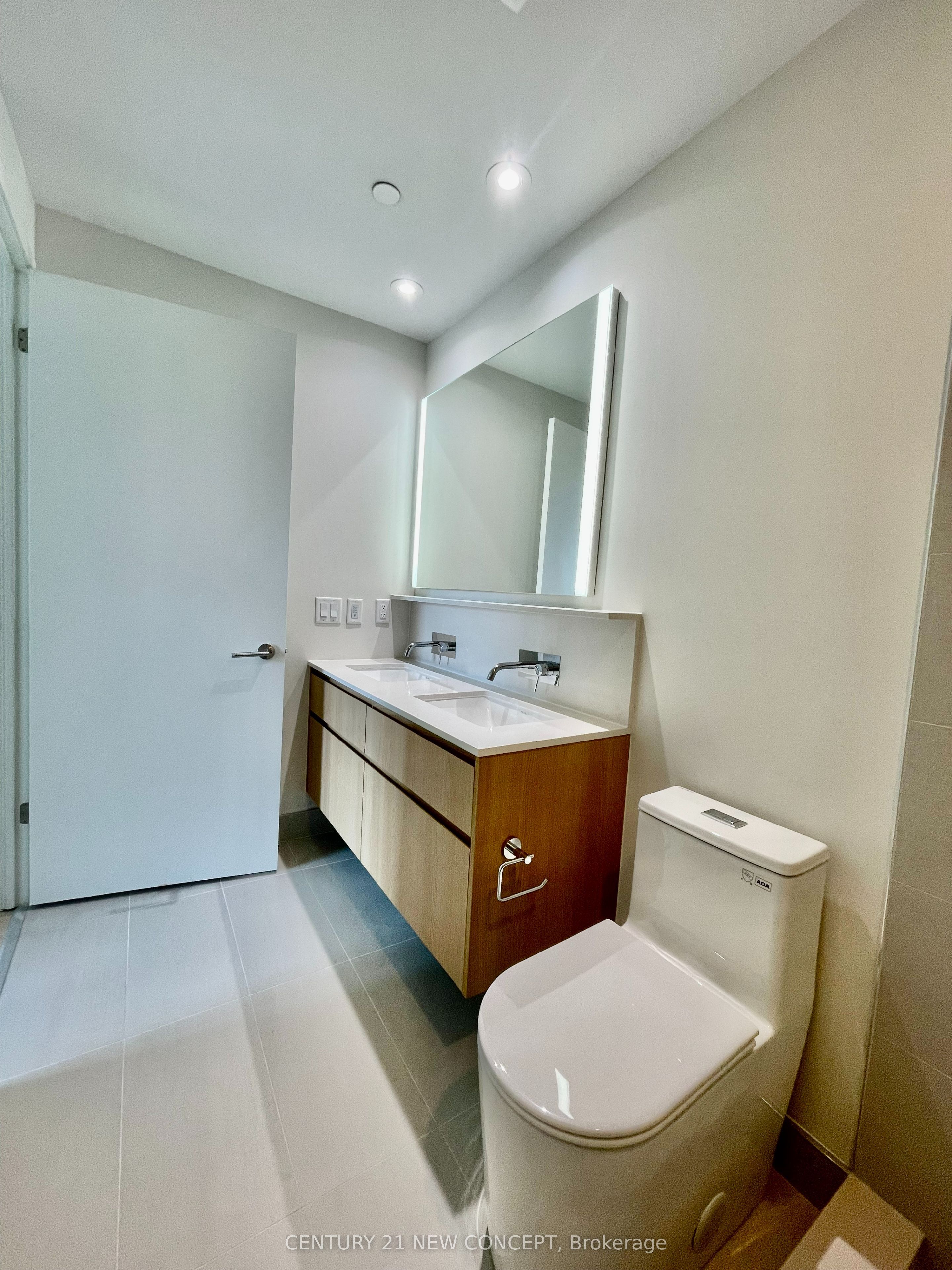 Additional image 5 of 906-322 Dupont Street, Toronto, ON, M5R 0E3