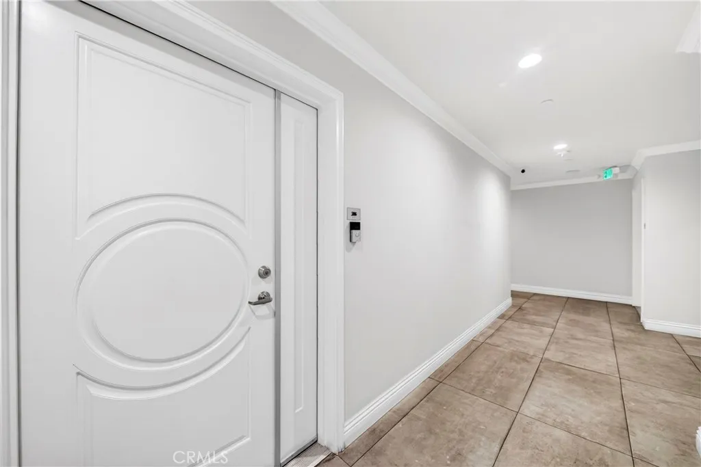 Additional image 74 of 944 S Serrano Avenue Unit 306, Los Angeles, CA 90006