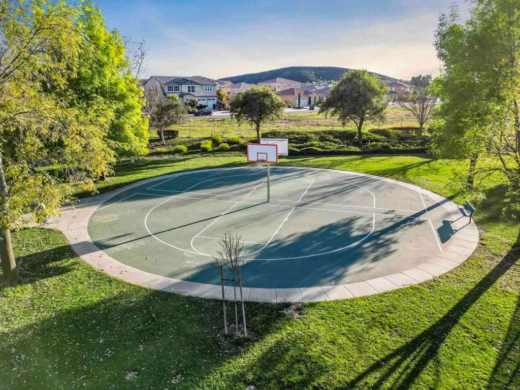 33009 Marin Fields Rd., Winchester, CA 92596
