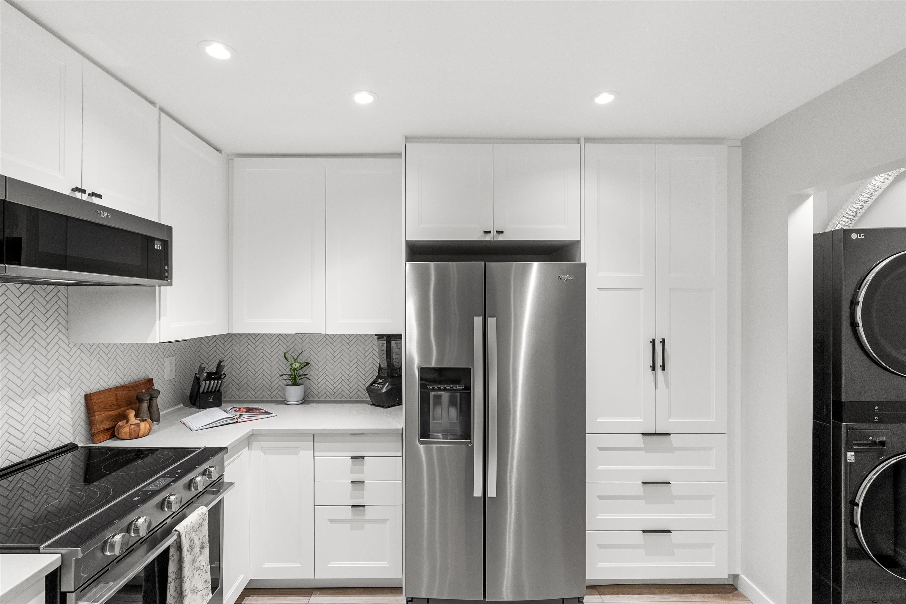 Additional image 3 of 304-5556 14 Avenue, Delta, BC, V4M 4E7