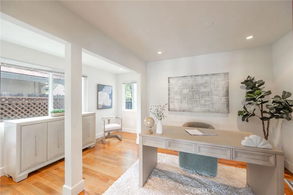 Additional image 31 of 19281 Berclair Lane, Tarzana, CA 91356