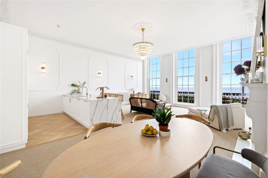Additional image 8 of 2 bed flat for saleBrunswick Terrace, Hove, East Sussex BN3