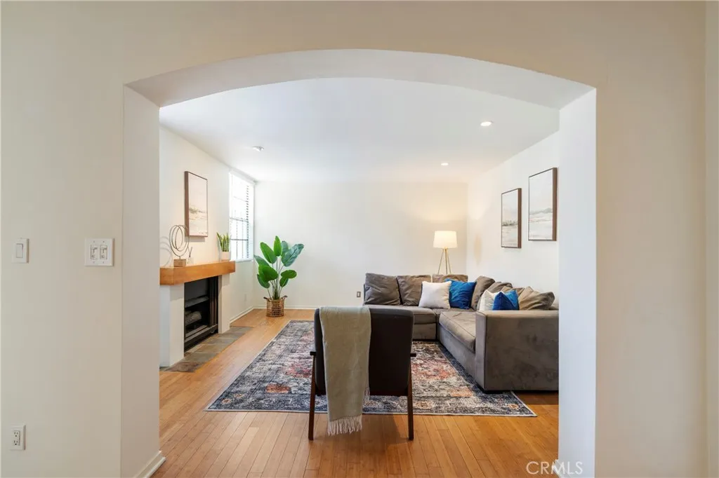 Additional image 30 of 740 N Kings Road Unit 208, West Hollywood, CA 90069
