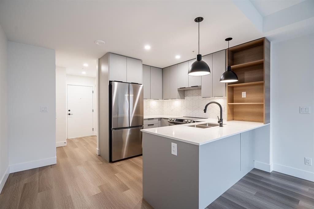 Additional image 5 of 405-10778 138 Street, Surrey, BC, V3T 5T2