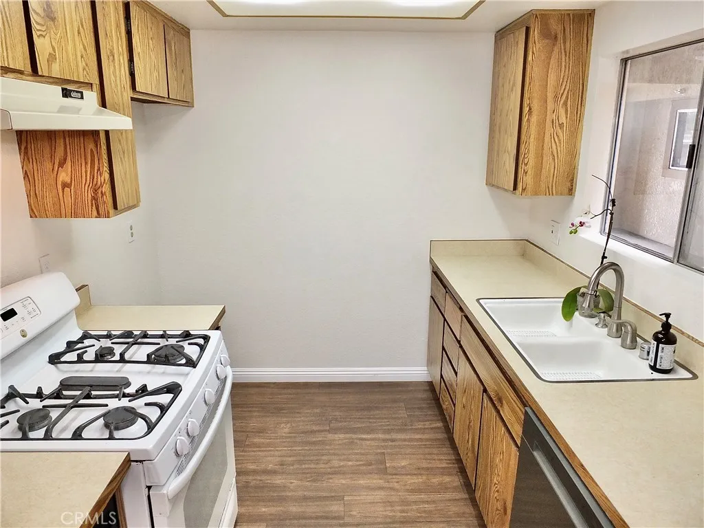 Additional image 65 of 12121 Centralia Street Unit 206, Lakewood, CA 90715