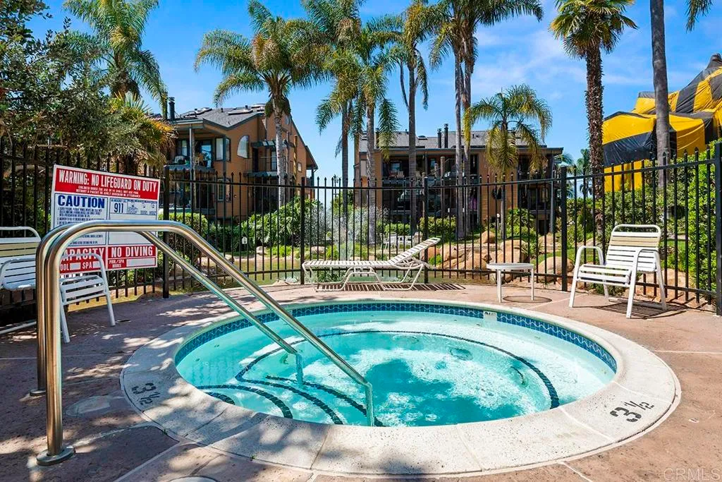 Additional image 111 of 4009 Layang Layang Circle Unit J, Carlsbad, CA 92008