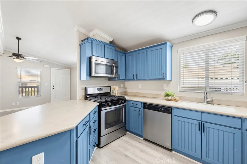 Additional image 10 of 30000 Hasley Canyon Road Unit 44, Castaic, CA 91384