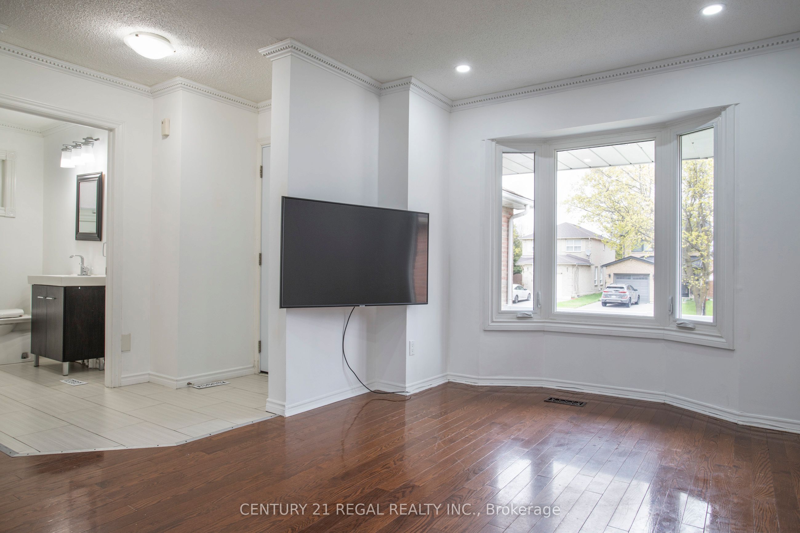 Additional image 4 of 26 Angus Drive, Ajax, ON, L1S 5B6