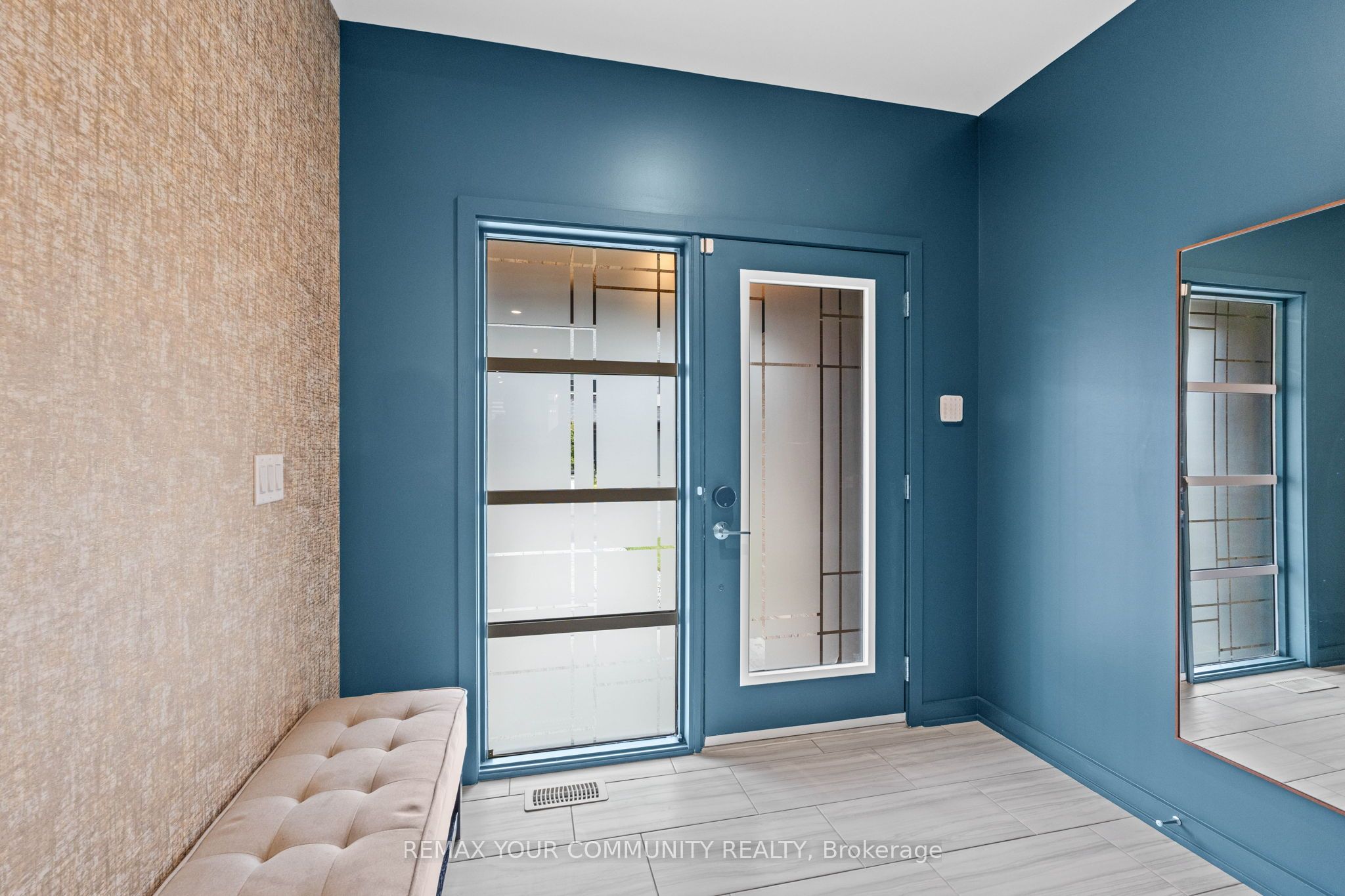 Additional image 4 of 215 Pisces Terrace, Ottawa, ON, K1T 0S8