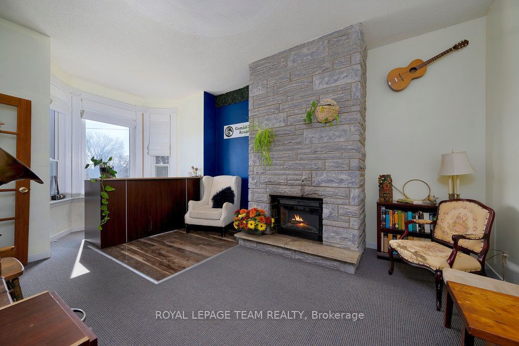 Additional image 3 of 422 Donald B Munro Drive, Ottawa, ON, K0A 1L0