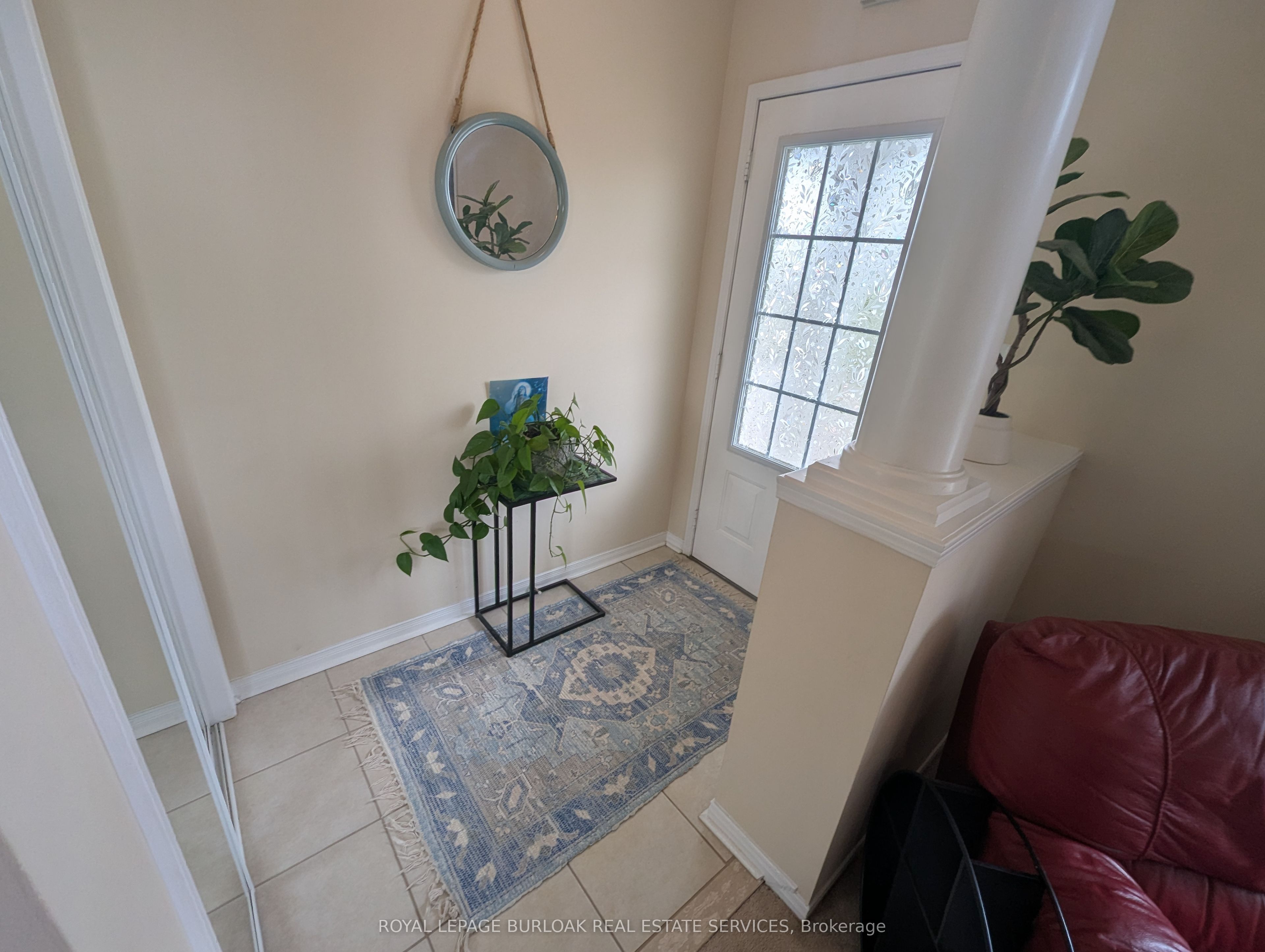 2307 Sutton Drive, Burlington, ON, L7L 6Z3 photo 3