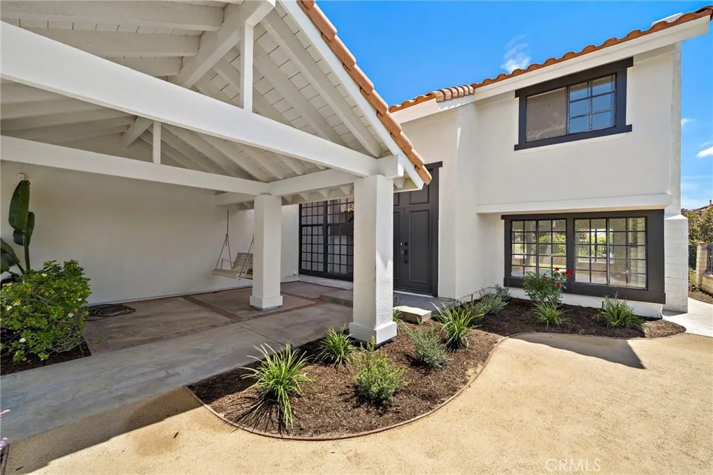 3438 E Meadowridge Rd, Orange, CA 92867 photo 2