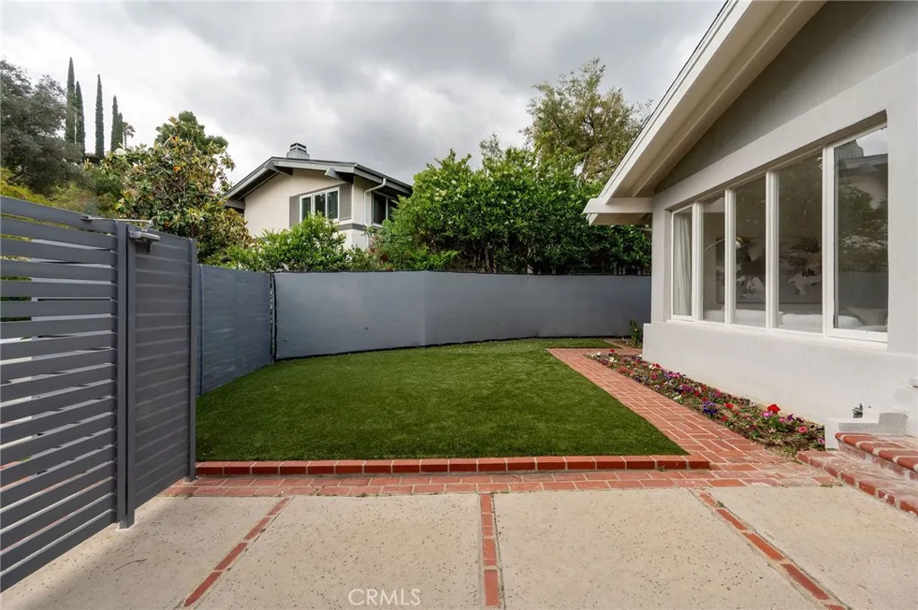 Additional image 52 of 19281 Berclair Lane, Tarzana, CA 91356