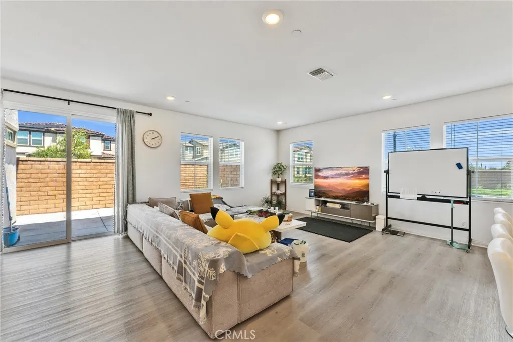 Additional image 11 of 4009 E Catalina St, Ontario, CA 91761