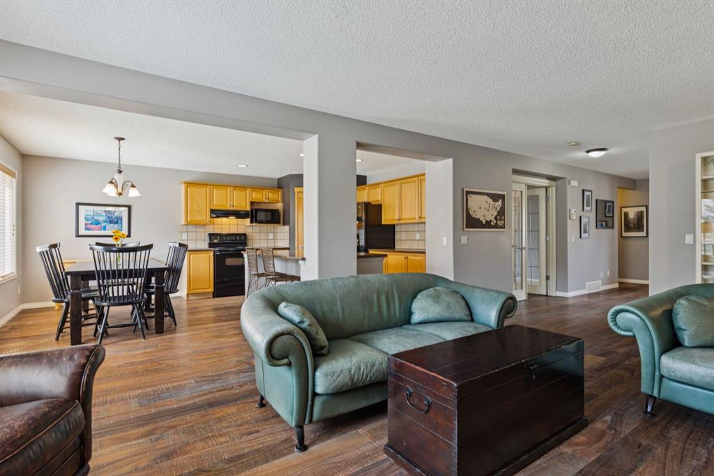 Additional image 6 of 65 Cougarstone Terrace SW, Calgary, AB, T3H 5A1