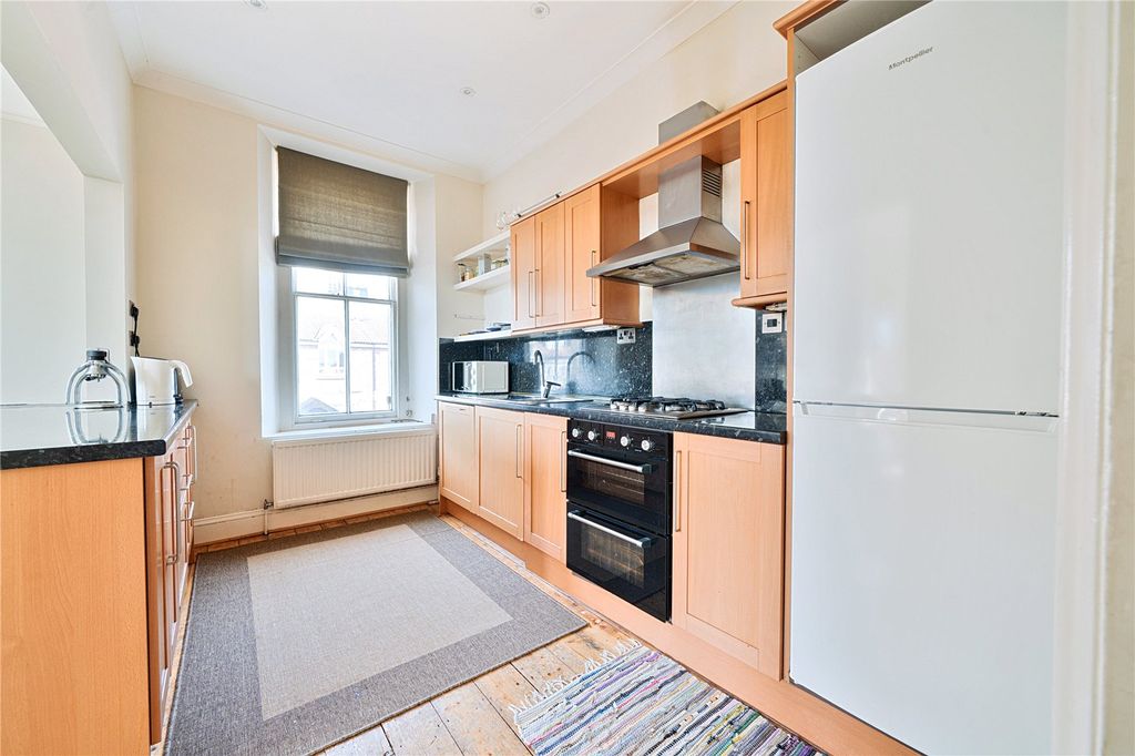 Additional image 18 of 3 bed maisonette for saleHughenden Road, Clifton, Bristol BS8