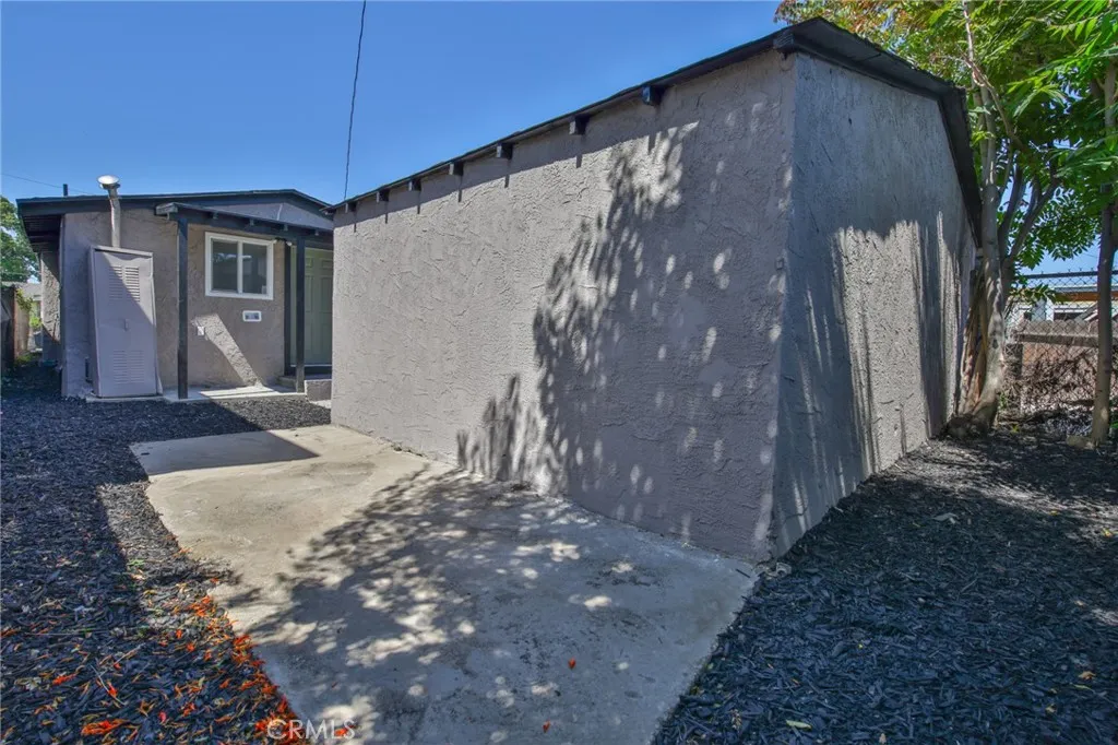 Additional image 72 of 2114 E Knopf St, Compton, CA 90222