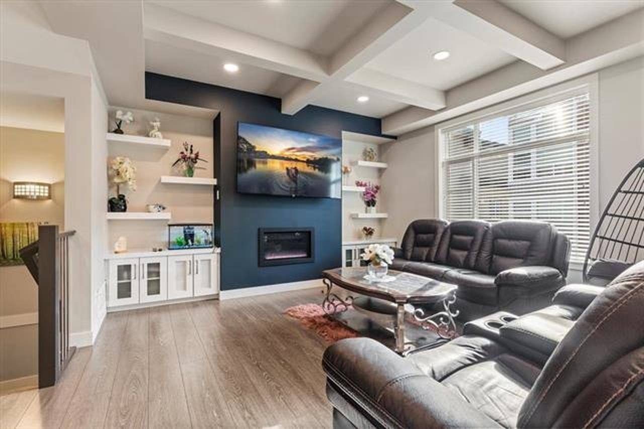 Additional image 2 of 45582 Meadowbrook Drive, Chilliwack, BC, V2P 0G6