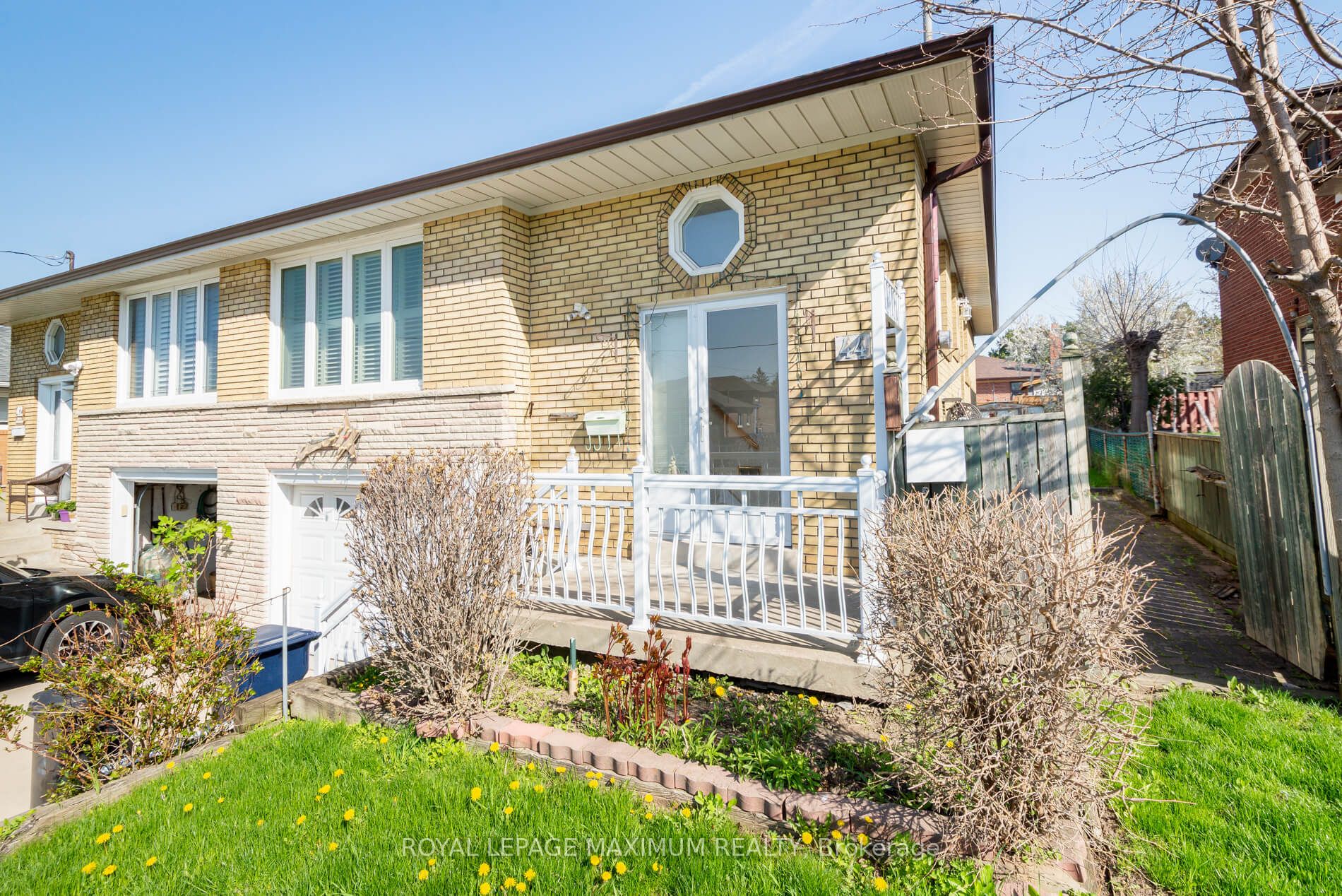 44 Fallingdale Crescent, Toronto, ON, M3J 1C5 photo 3