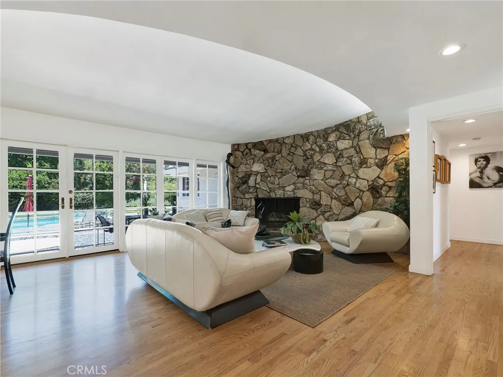 Additional image 8 of 19143 Marilla St, Northridge, CA 91324