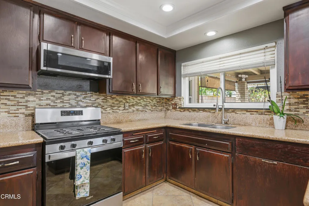 Additional image 35 of 2221 Gershwin Place, Oxnard, CA 93033