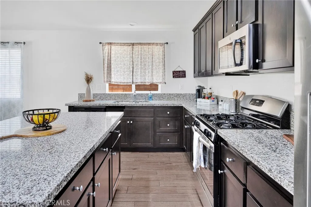 Additional image 23 of 13039 Eastwind Way, Victorville, CA 92392