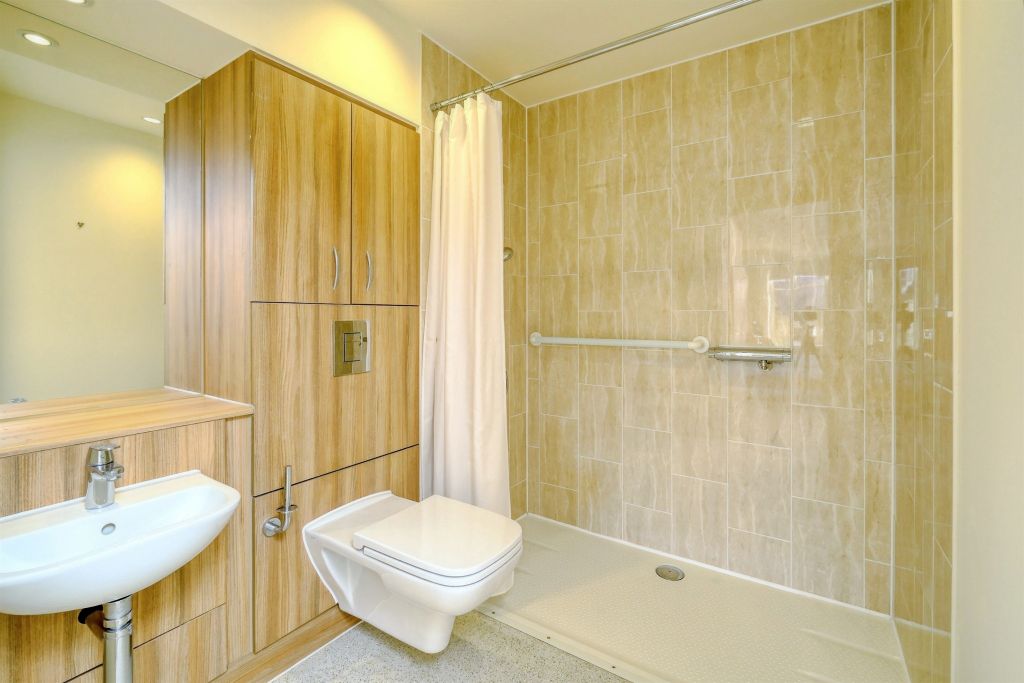 Additional image 12 of 1 bed flat for saleGarnier Drive, Bishopstoke, Eastleigh SO50