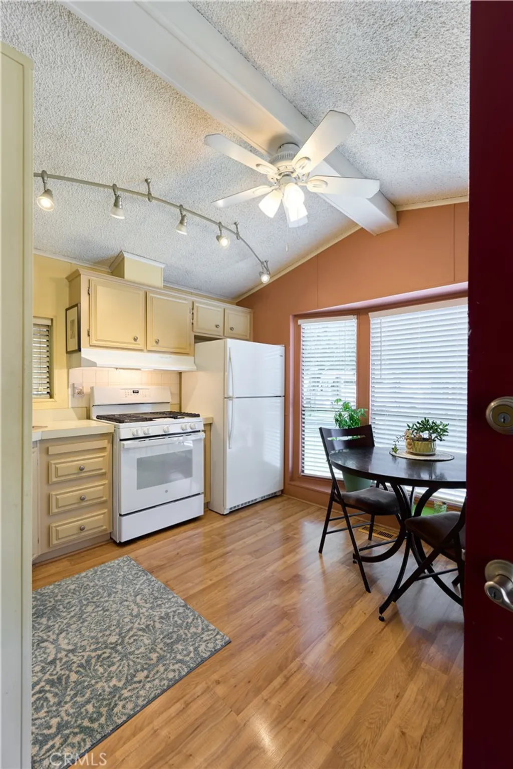 Additional image 12 of 567 E Lassen Ave Unit 220, Chico, CA 95973