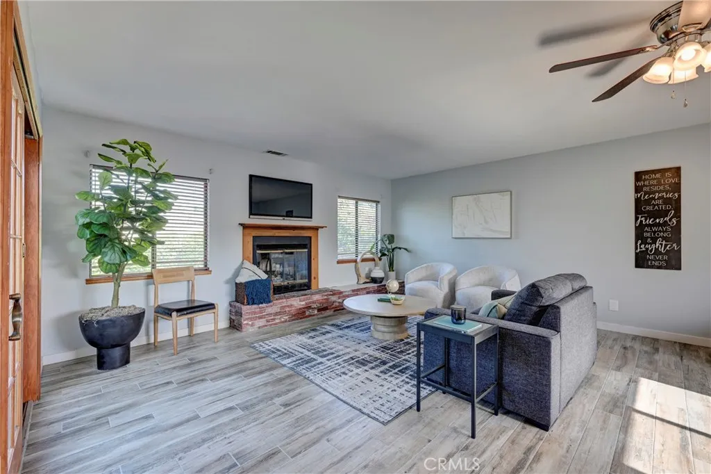 Additional image 17 of 2101 W Ash Ave, Fullerton, CA 92833